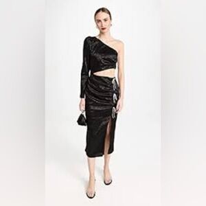 WAYF SET UP CUT OUT MIDI DRESS / BLACK / SIZE: L